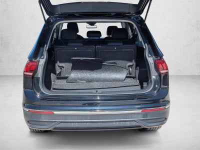 2023 Volkswagen Tiguan 2.0T SE FWD