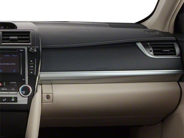 2012 Toyota Camry 4dr Sdn I4 Auto SE (Natl)