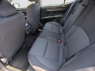 2025 Toyota Camry LE (Natl)