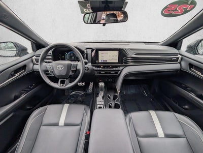 2025 Toyota Camry SE (SE)