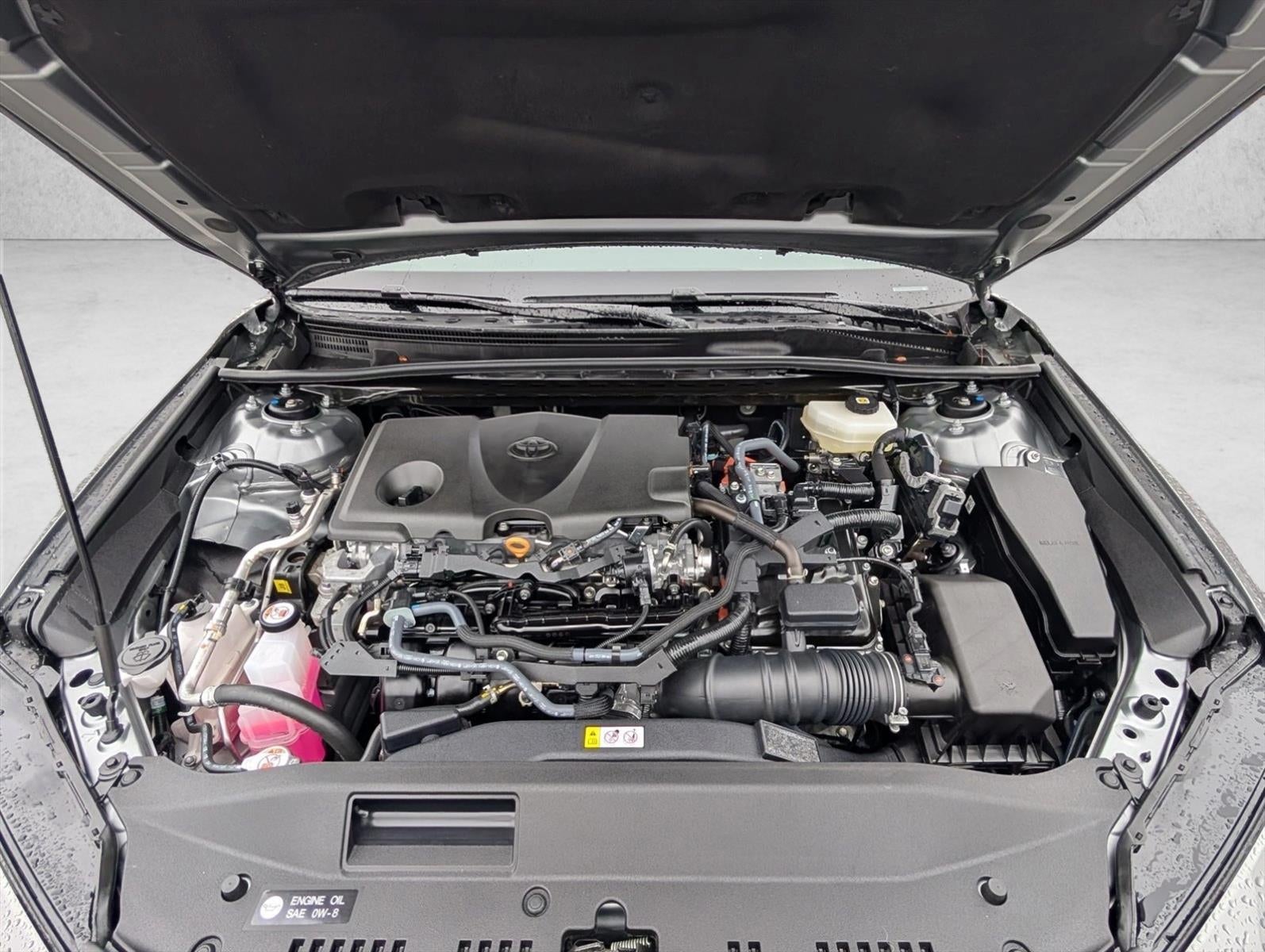 2025 Toyota Camry SE (SE)