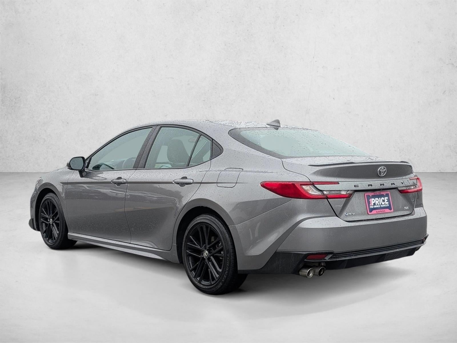 2025 Toyota Camry SE (SE)