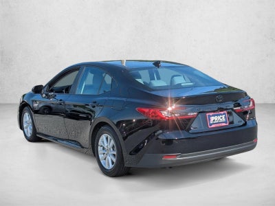 2025 Toyota Camry LE (Natl)