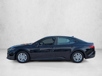 2025 Toyota Camry LE (Natl)