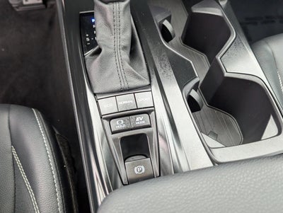 2025 Toyota Camry SE (SE)