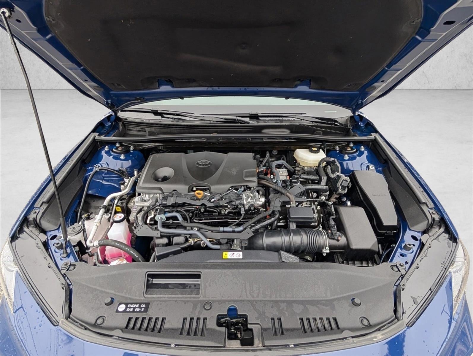 2025 Toyota Camry SE (SE)