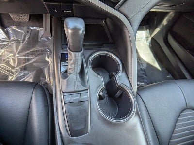 2024 Toyota Camry SE Auto (Natl)