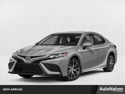 2024 Toyota Camry SE Auto (SE)