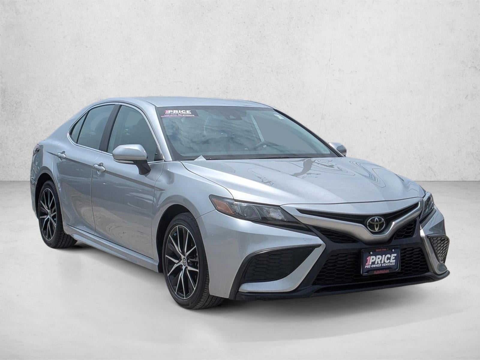 2024 Toyota Camry SE Auto (Natl)