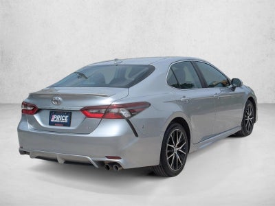 2024 Toyota Camry SE Auto (Natl)