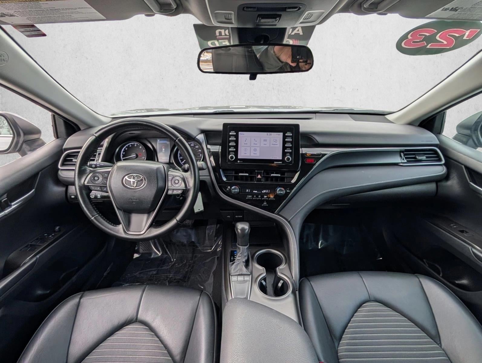 2023 Toyota Camry SE Auto (SE)