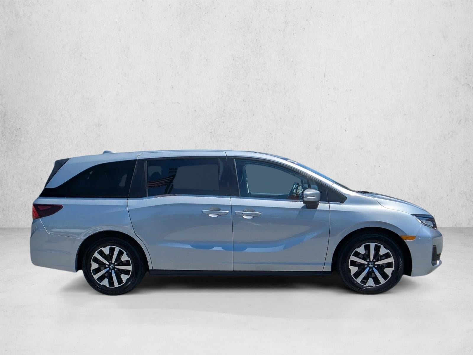 2025 Honda Odyssey EX-L Auto