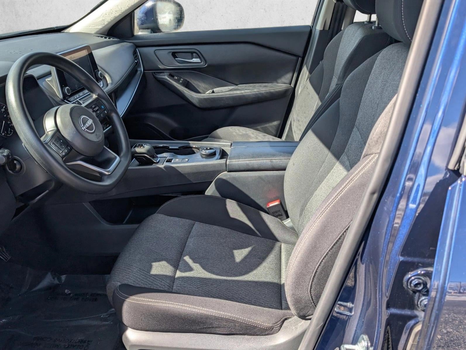 2024 Nissan Rogue AWD SV