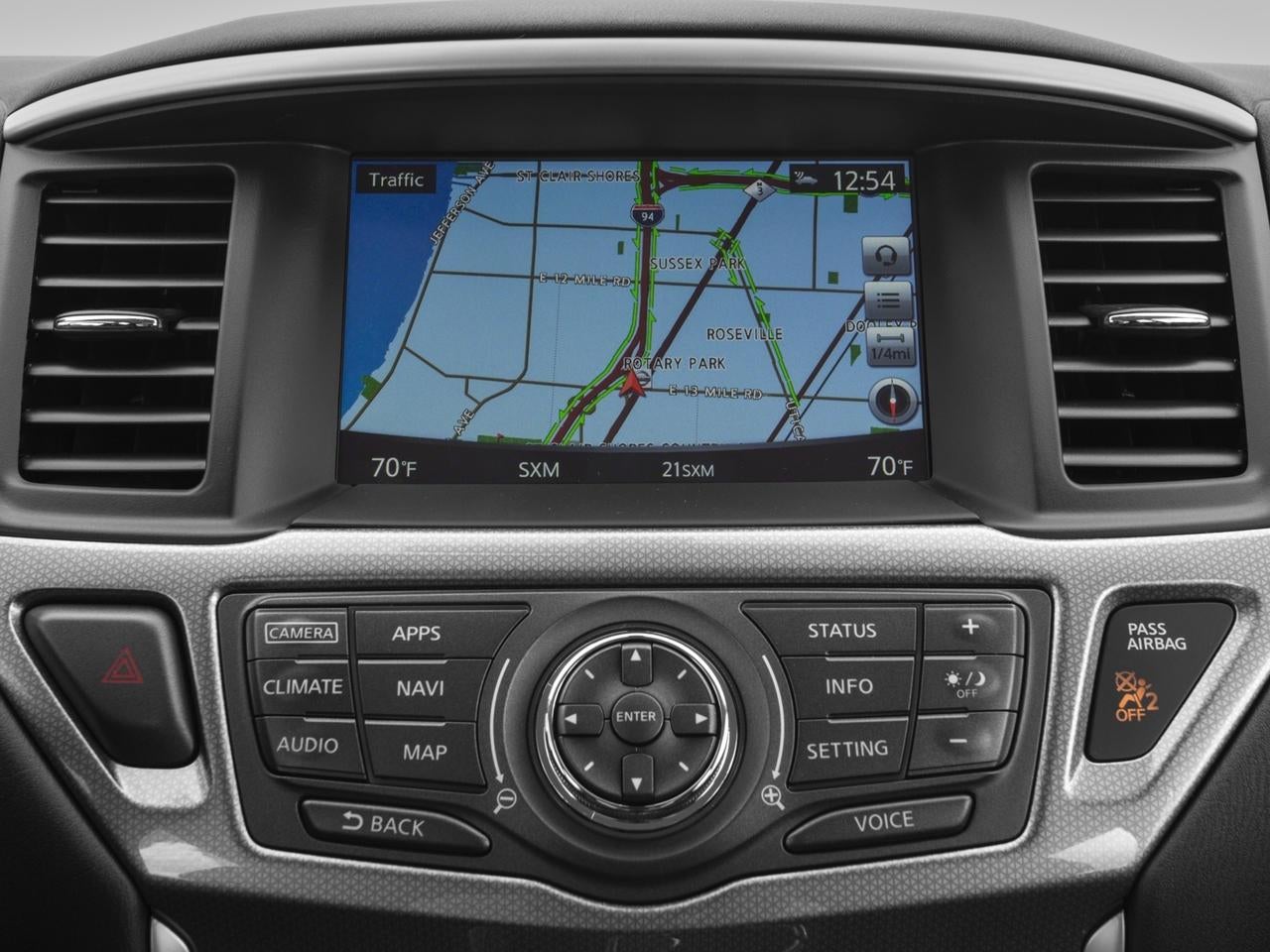 2017 Nissan Pathfinder 4x4 SL