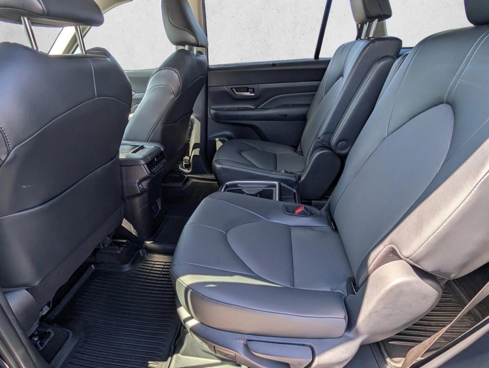 2025 Toyota Grand Highlander XLE AWD (Natl)