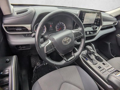 2021 Toyota Highlander LE AWD (Natl)