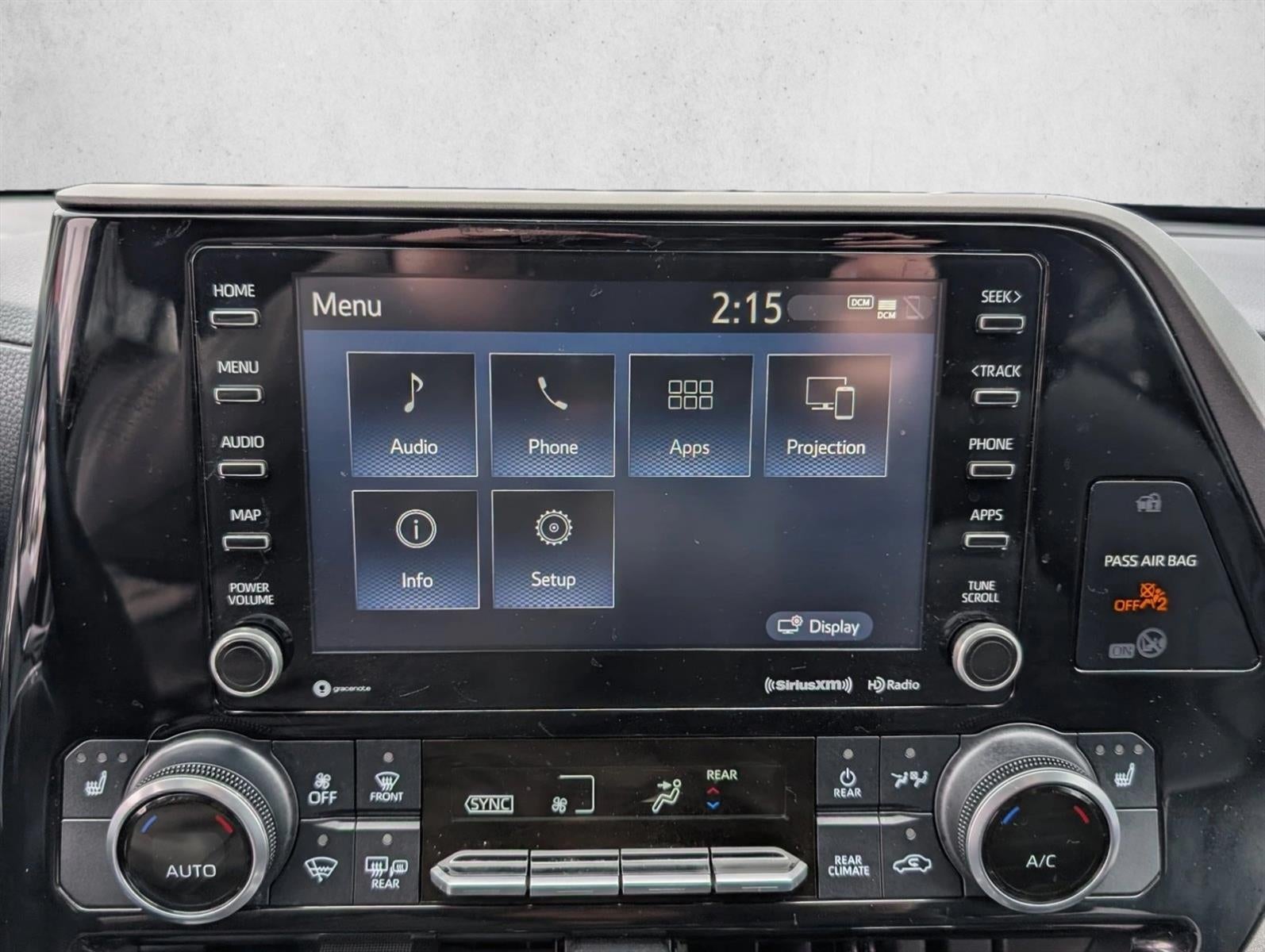 2022 Toyota Highlander XLE AWD (Natl)