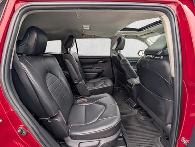 2022 Toyota Highlander XLE AWD (Natl)