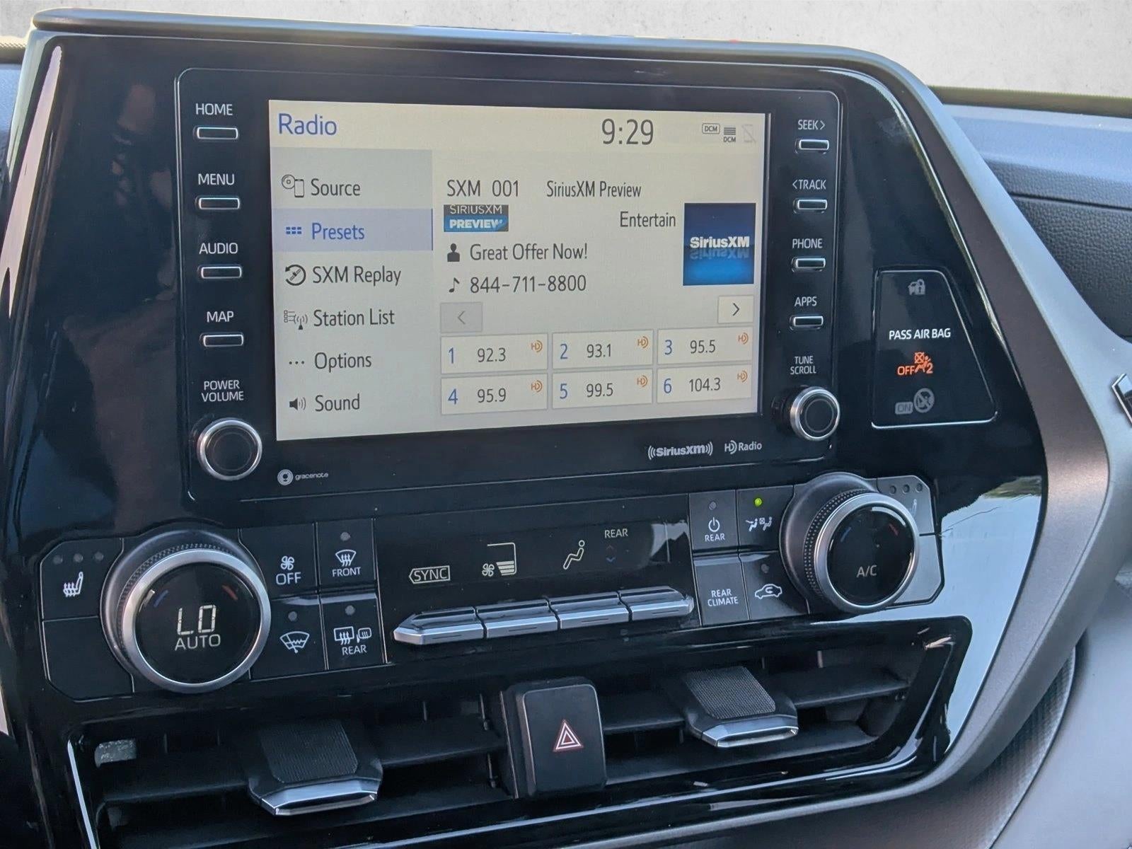 2022 Toyota Highlander XLE AWD (Natl)