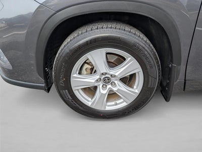 2023 Toyota Highlander LE AWD (Natl)