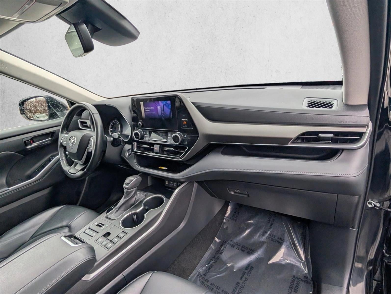 2023 Toyota Highlander XLE AWD (Natl)