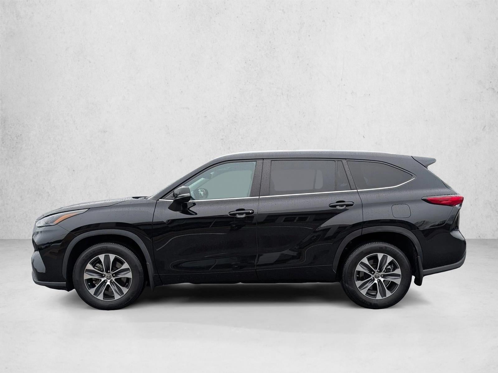 2023 Toyota Highlander XLE AWD (Natl)