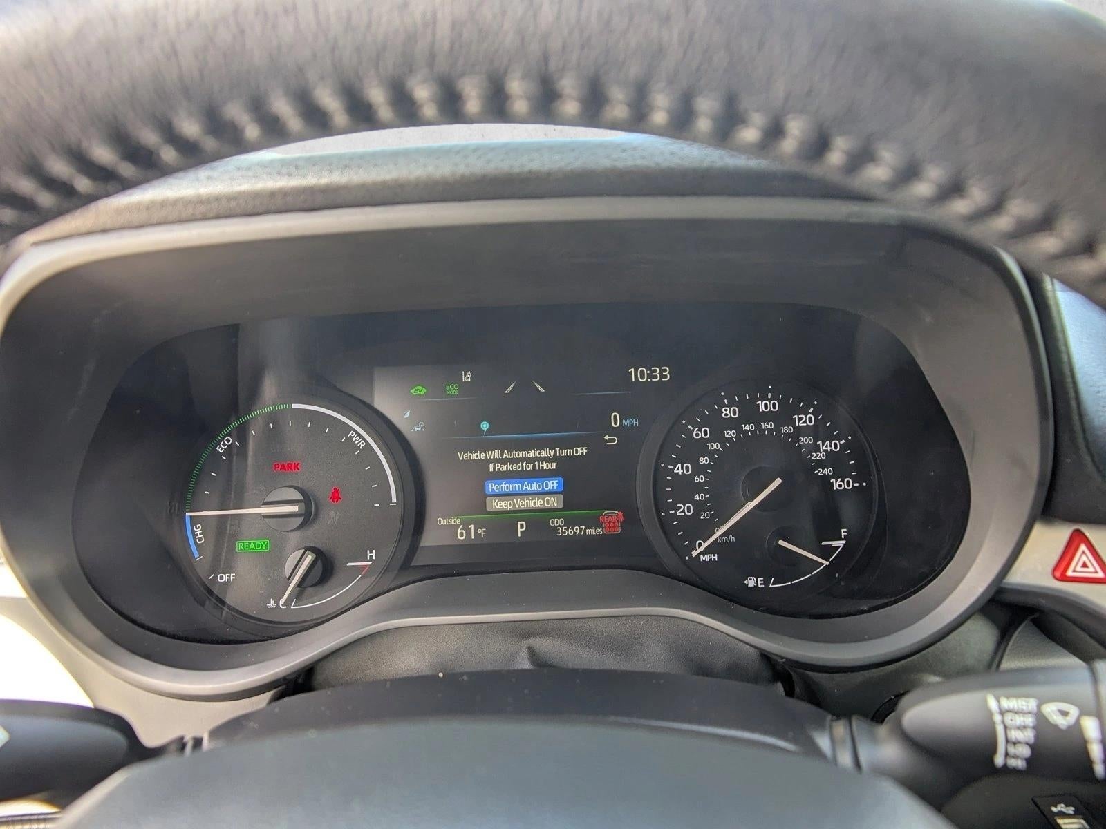 2025 Toyota Sienna XLE FWD 8-Passenger (Natl)