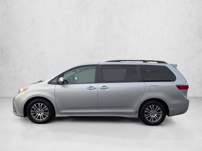 2020 Toyota Sienna XLE Premium FWD 8-Passenger (Natl)