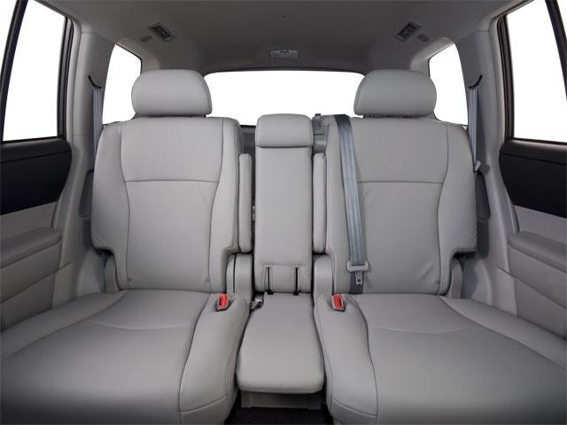 2011 Toyota Highlander FWD 4dr L4 Base (Natl)