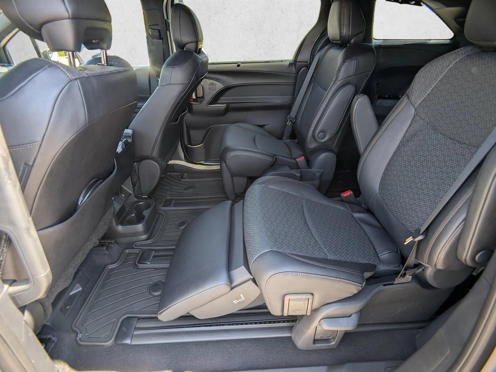 2026 Toyota Sienna Limited AWD 7-Passenger (Natl)
