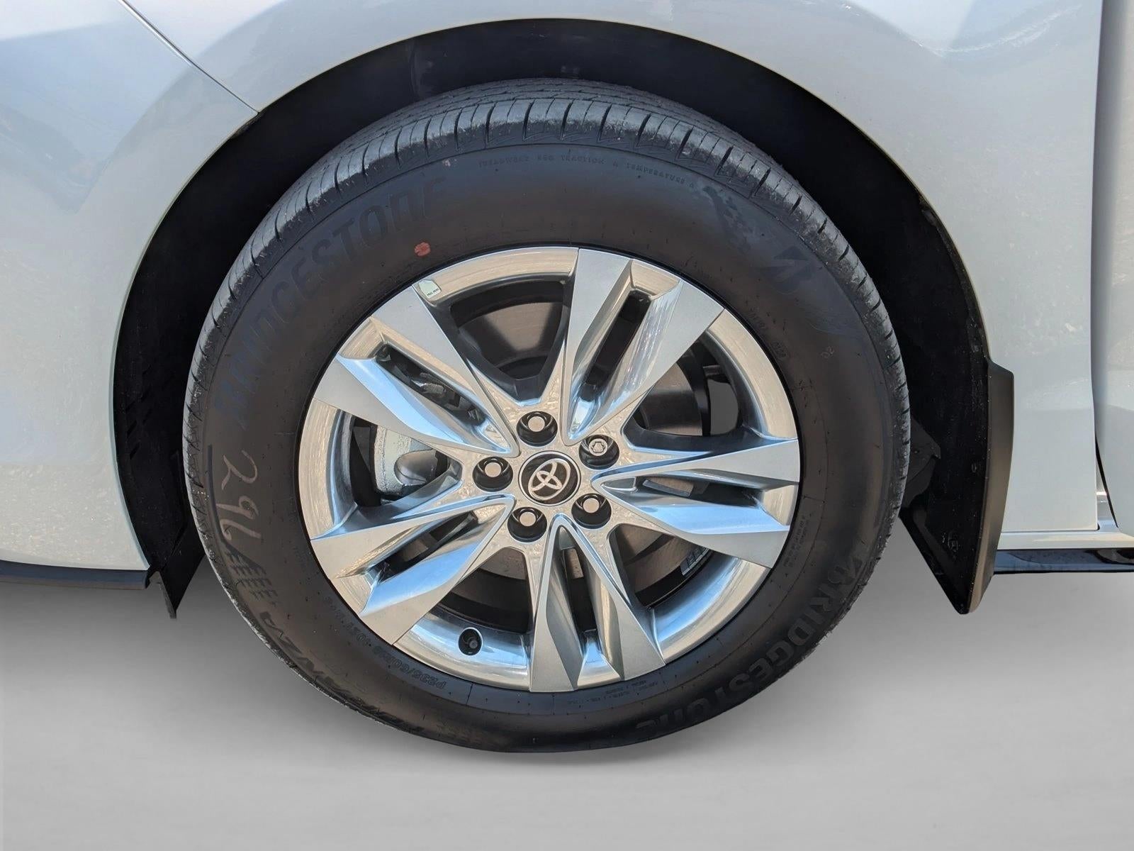 2026 Toyota Sienna Limited AWD 7-Passenger (Natl)
