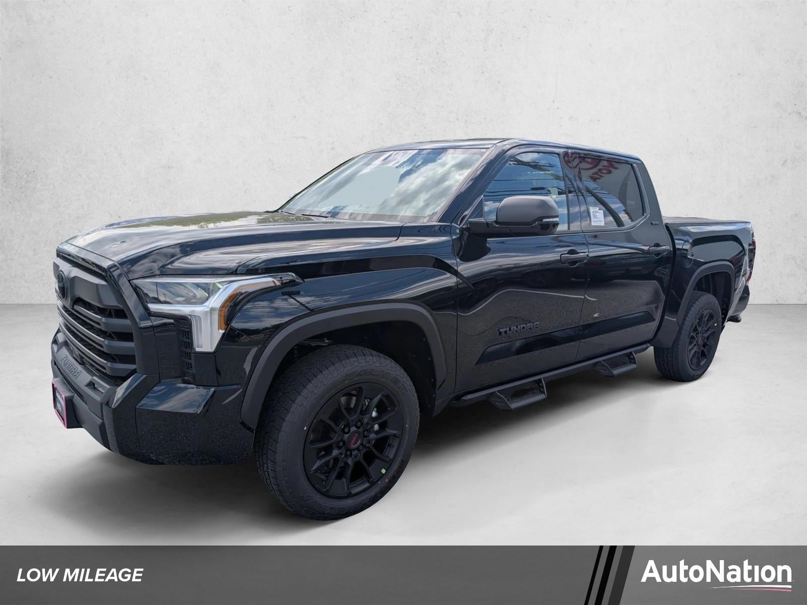 2026 Toyota Tundra 4WD 4WD SR5 CrewMax 5.5' Bed (Natl)
