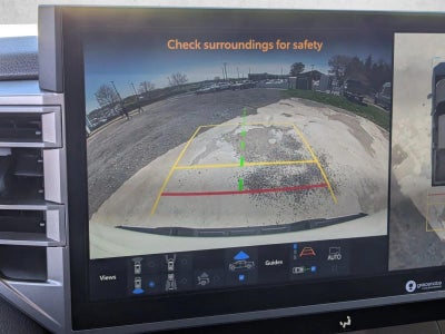 2024 Toyota Tundra 4WD 4WD SR5 CrewMax 5.5' Bed (Natl)