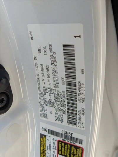 2024 Toyota Tundra 4WD 4WD SR5 CrewMax 5.5' Bed (Natl)