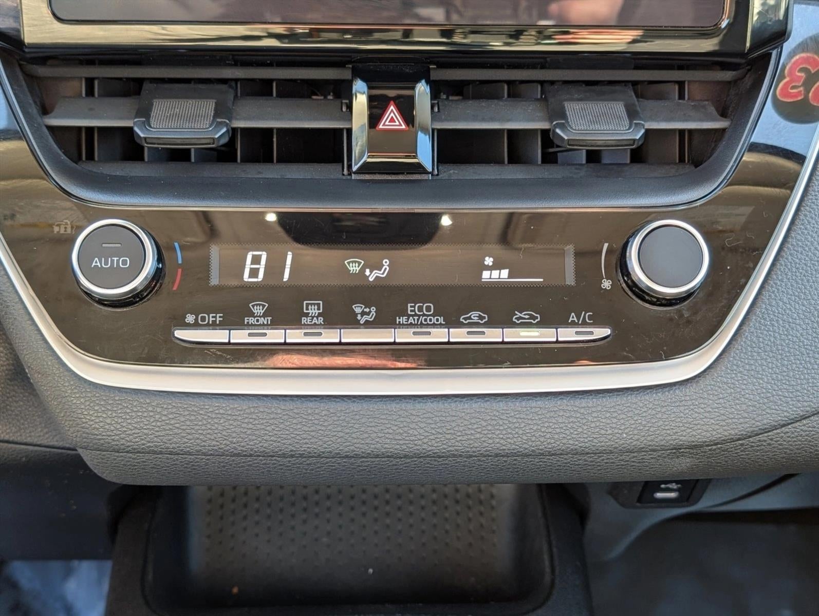 2023 Toyota Corolla LE CVT (Natl)