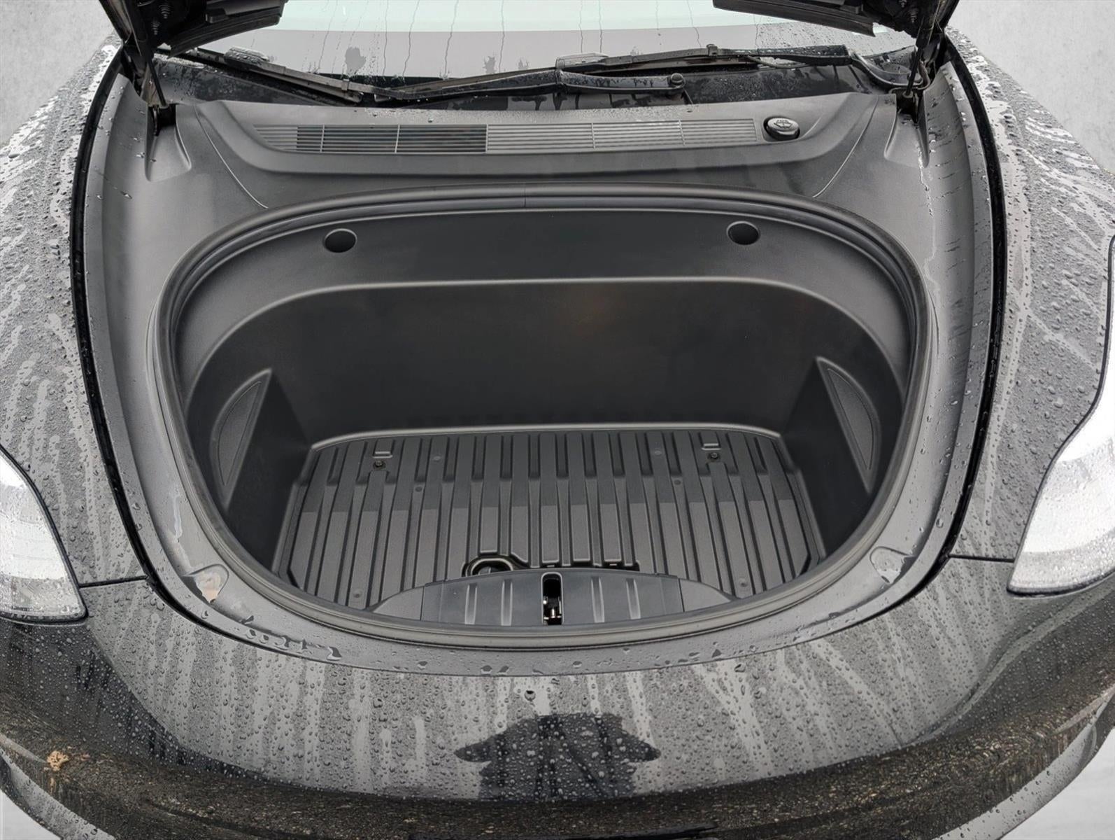 2022 Tesla Model 3 RWD