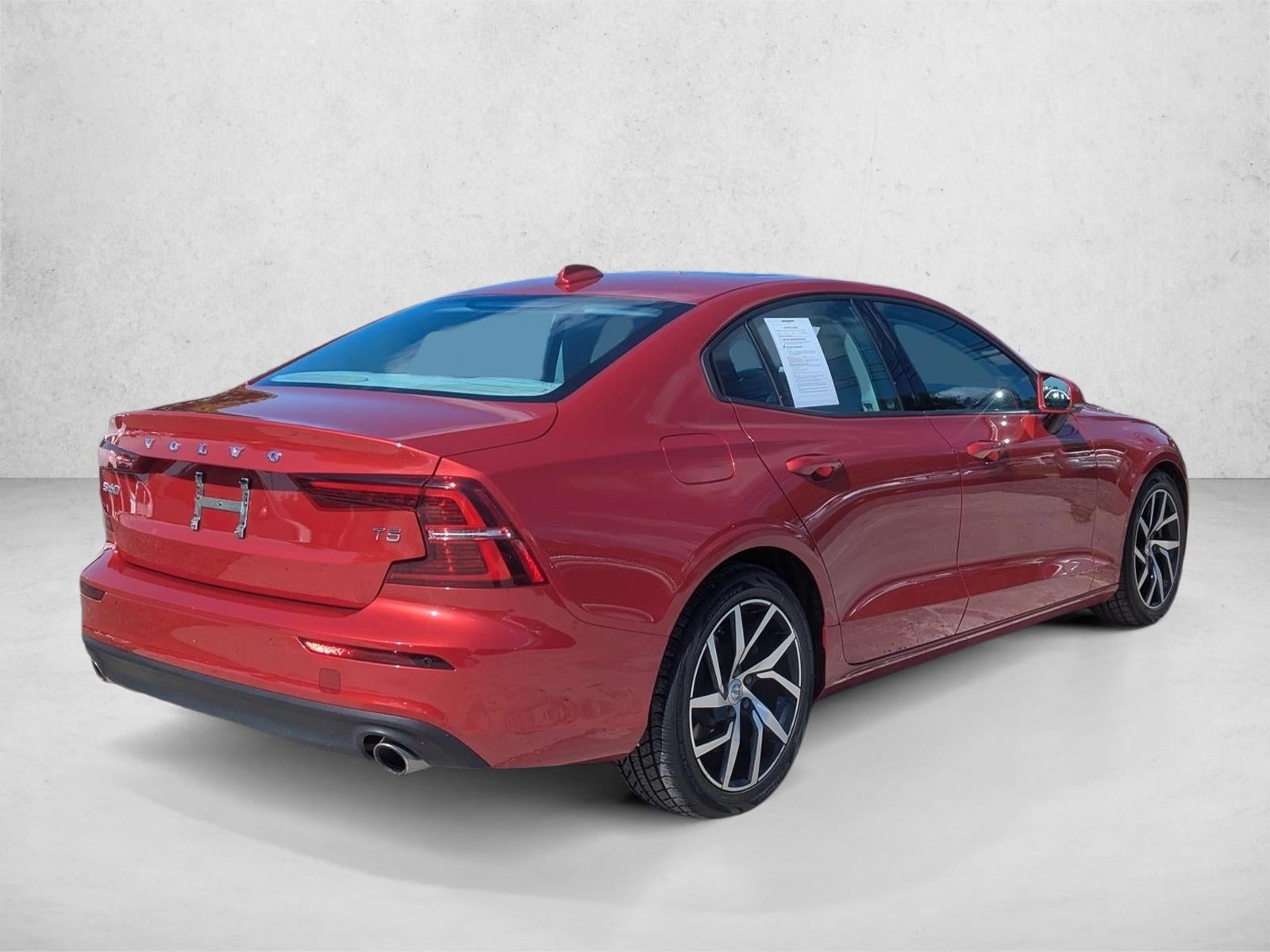 2019 Volvo S60 T5 FWD Momentum