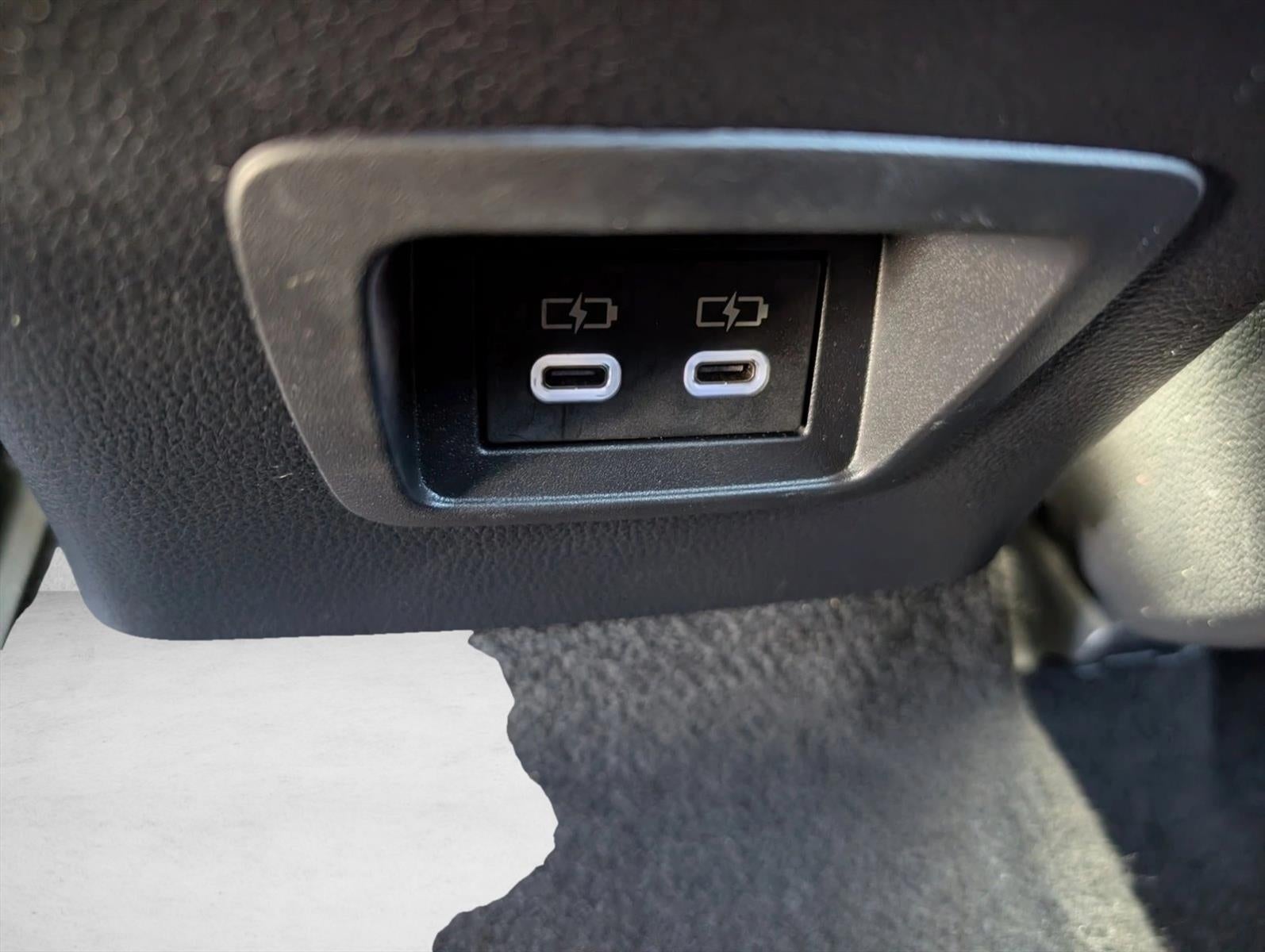 2024 Toyota Corolla Cross XLE 2WD (Natl)