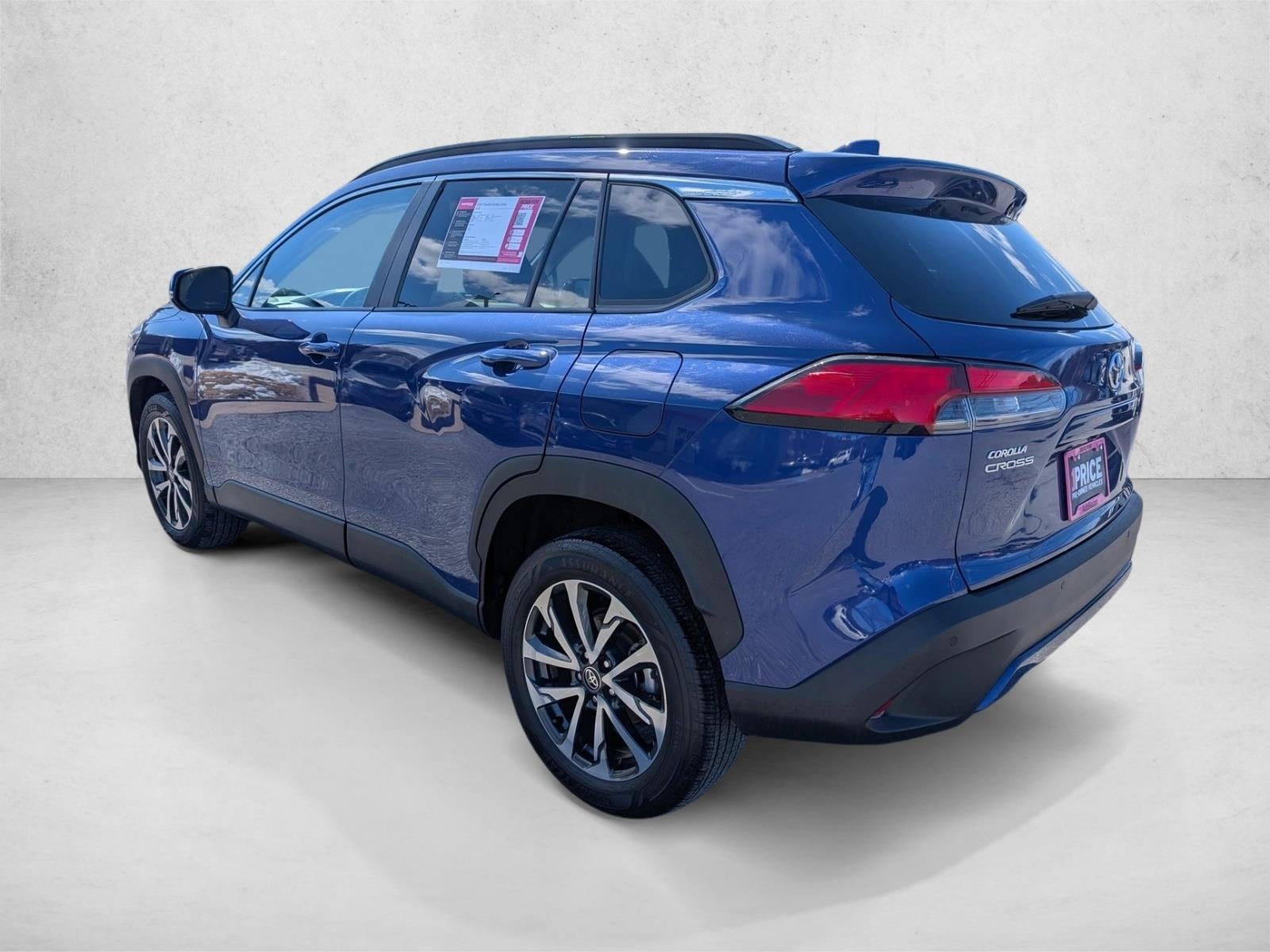 2024 Toyota Corolla Cross XLE 2WD (Natl)