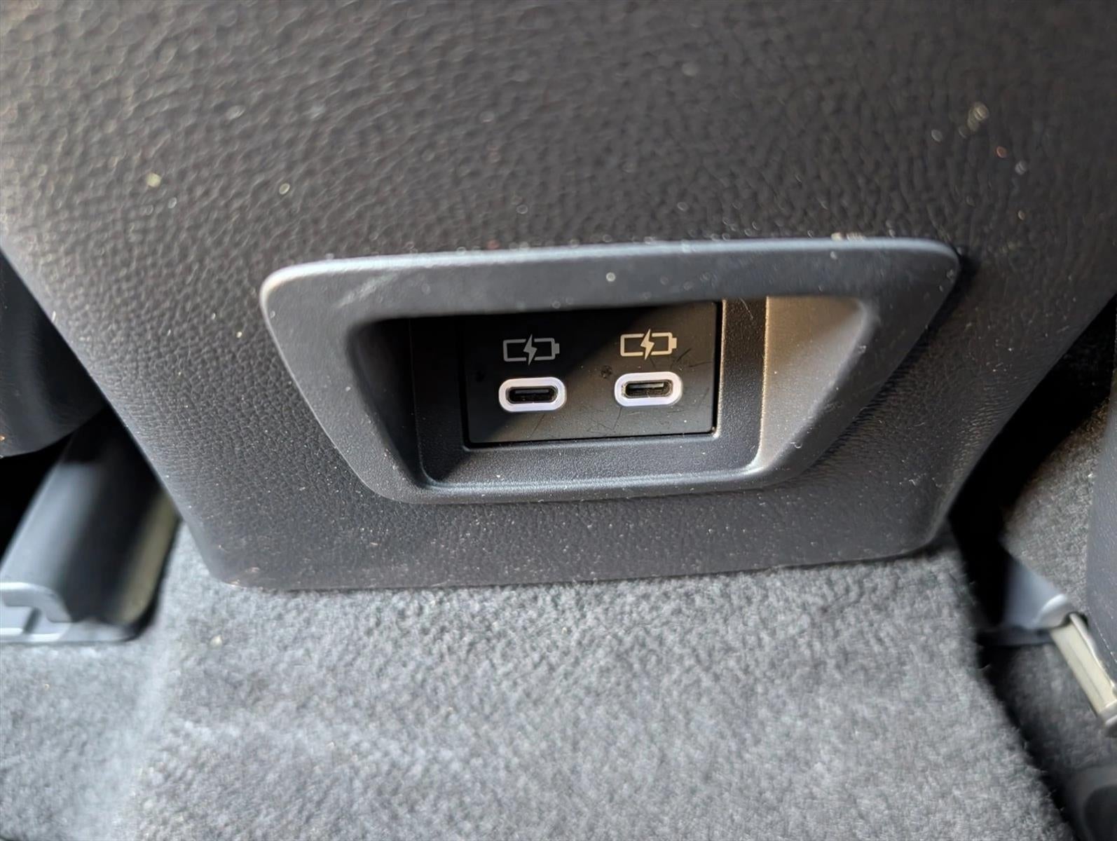 2025 Toyota Corolla Cross Hybrid XSE 4WD (Natl)