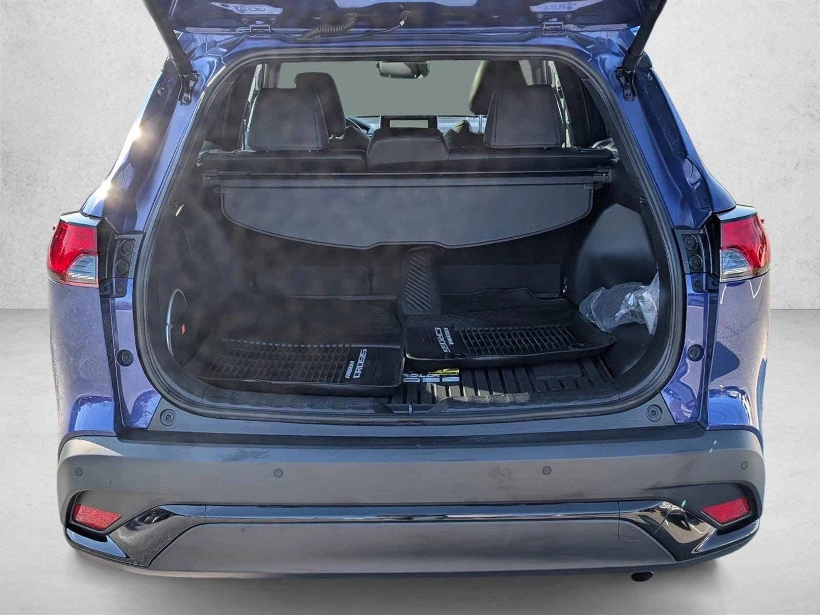 2025 Toyota Corolla Cross Hybrid XSE 4WD (Natl)