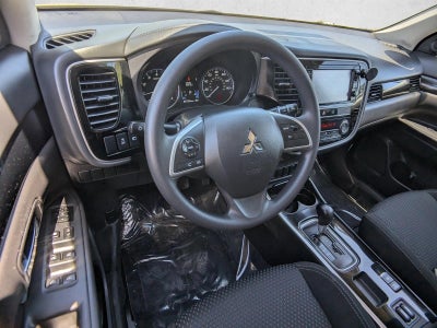 2019 Mitsubishi Outlander ES FWD
