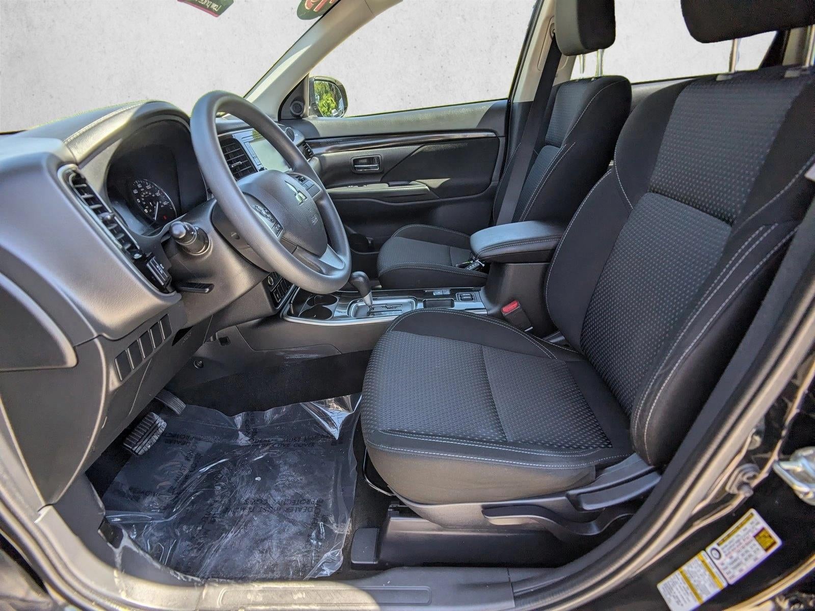 2019 Mitsubishi Outlander ES FWD