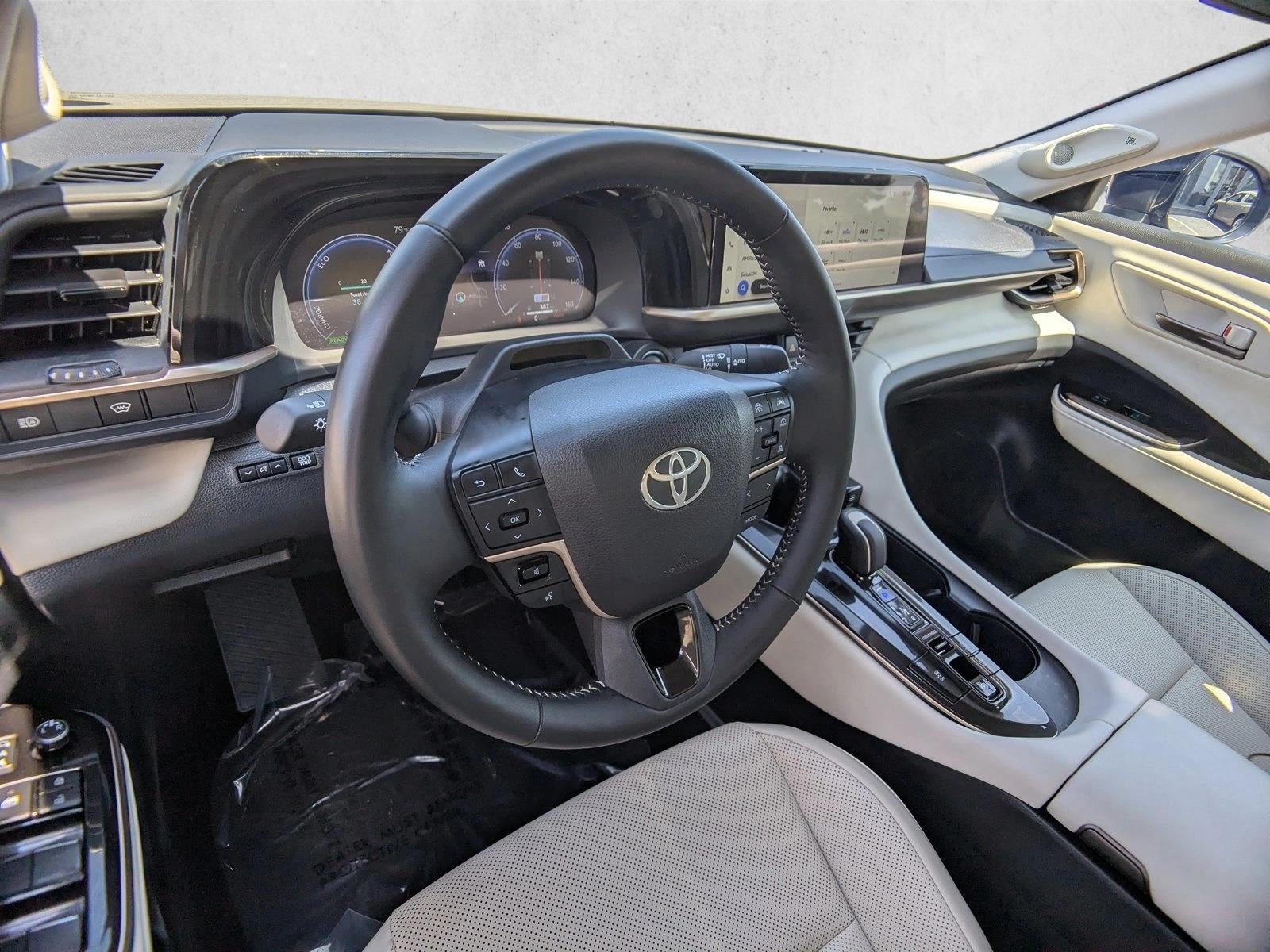2026 Toyota Crown Limited AWD (Natl)