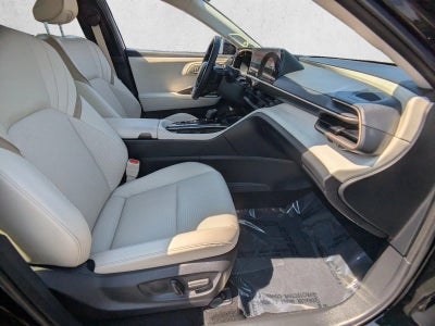 2026 Toyota Crown Limited AWD (Natl)