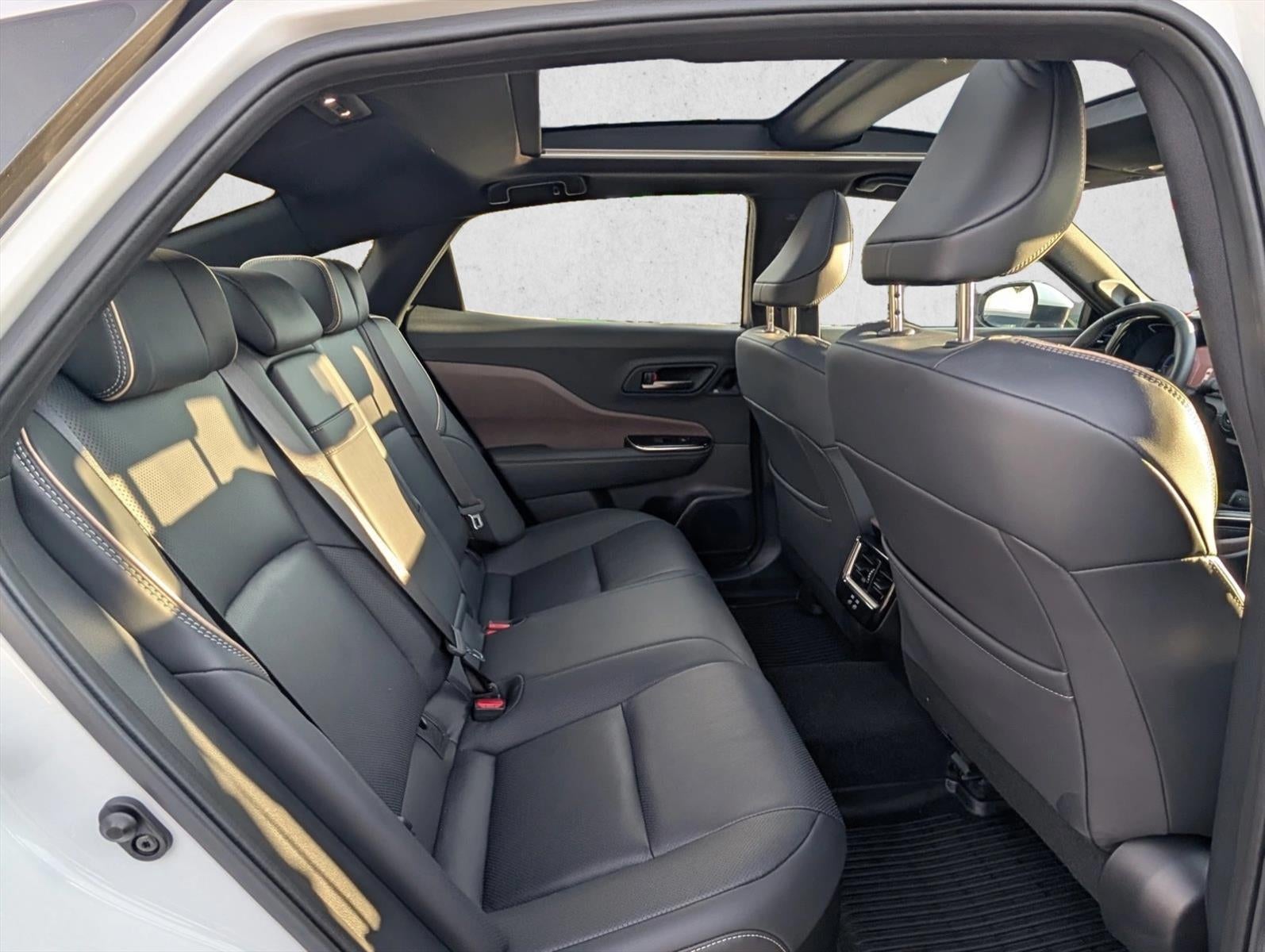 2024 Toyota Crown Limited AWD (Natl)