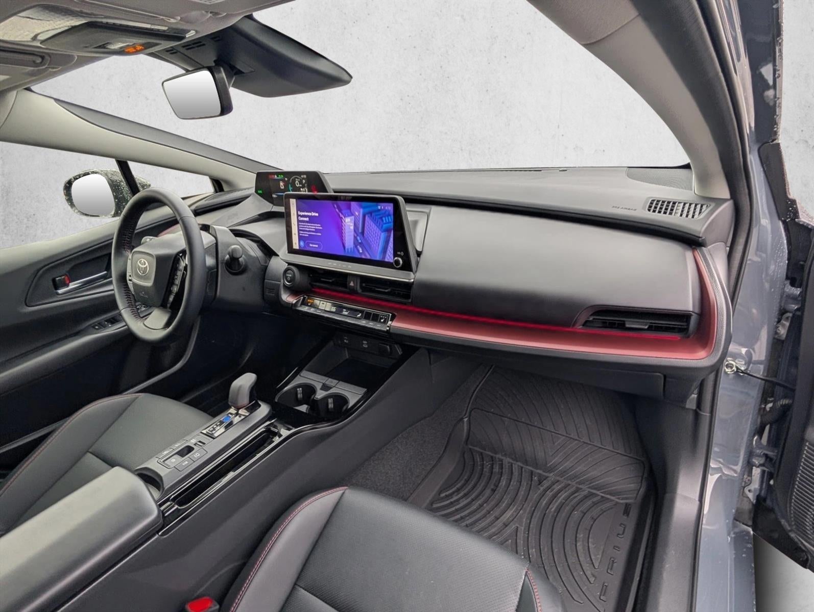 2025 Toyota Prius Plug-In Hybrid XSE (Natl)