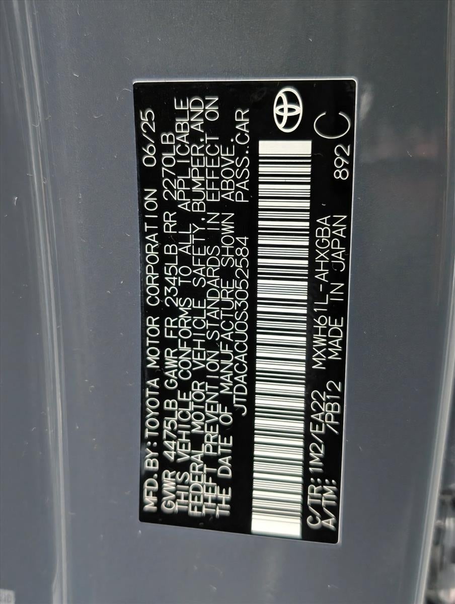 2025 Toyota Prius Plug-In Hybrid XSE (Natl)