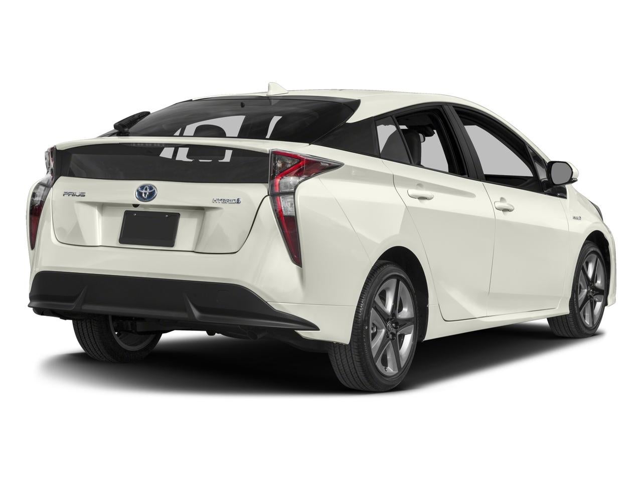 2017 Toyota Prius Three Touring (Natl)