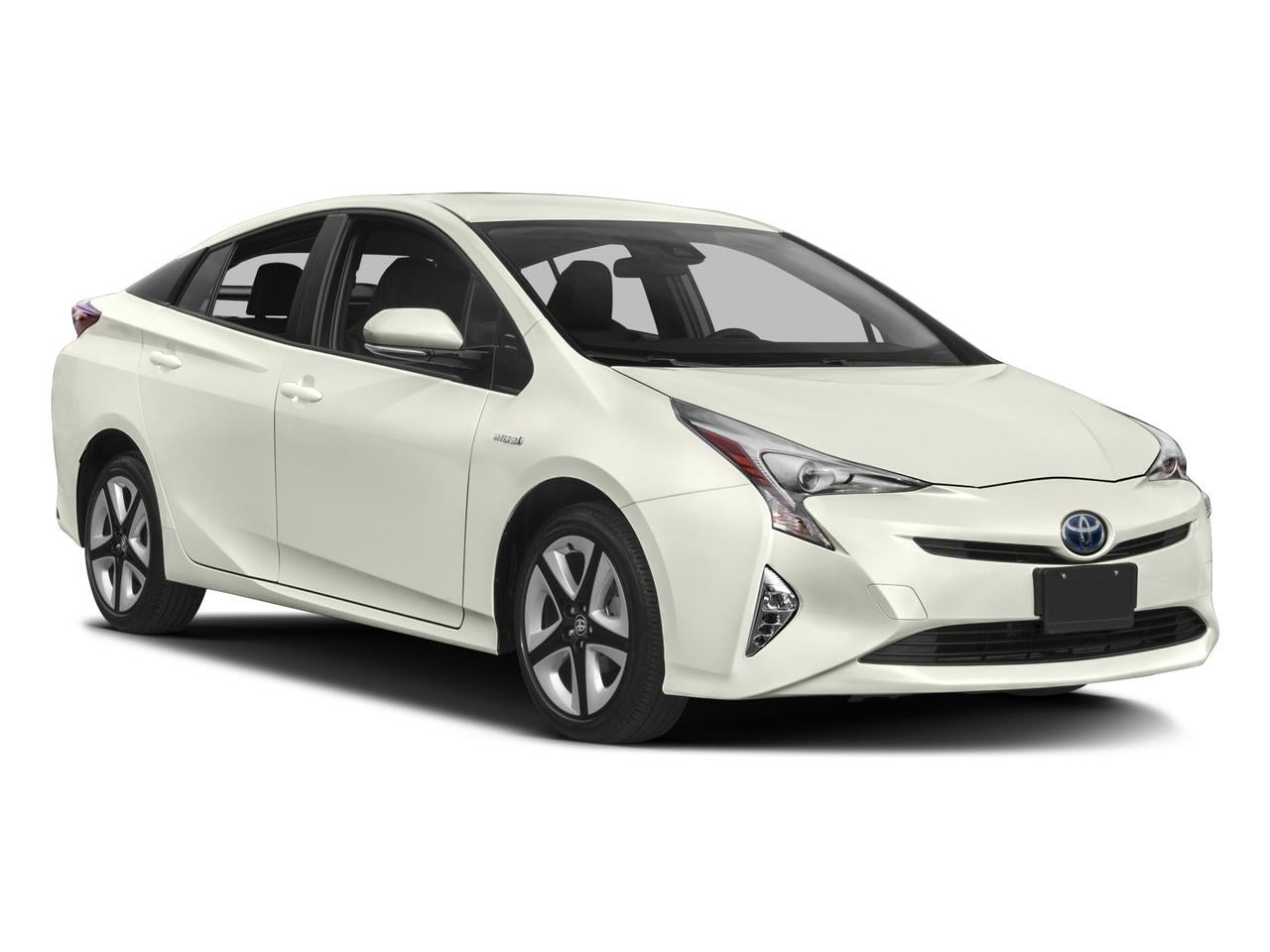 2017 Toyota Prius Three Touring (Natl)
